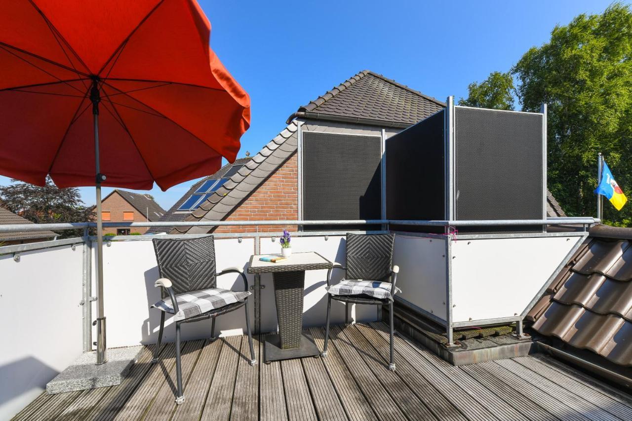 Ferienwohnungen Haus Sternenlicht Esens Exterior foto