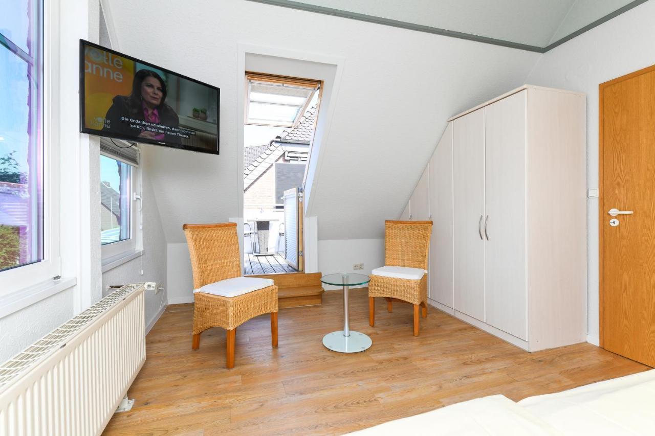 Ferienwohnungen Haus Sternenlicht Esens Exterior foto